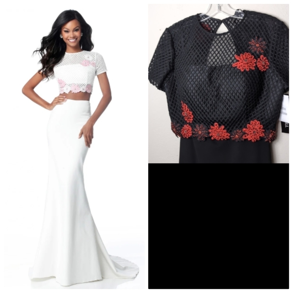 Sherri Hill Black Dress with Red Floral Accents Size 10 Black Maxi